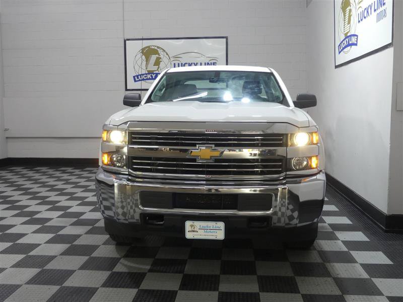 Used 2017 Chevrolet Silverado 2500 W/T RWD image 2