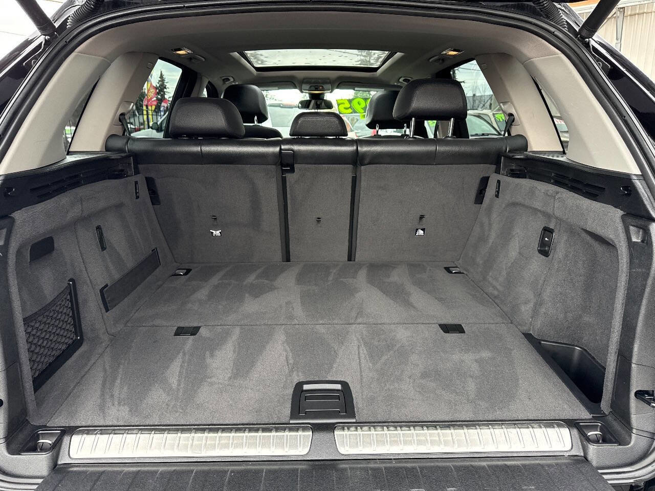 Used 2016 BMW X5 xDrive40e image 11