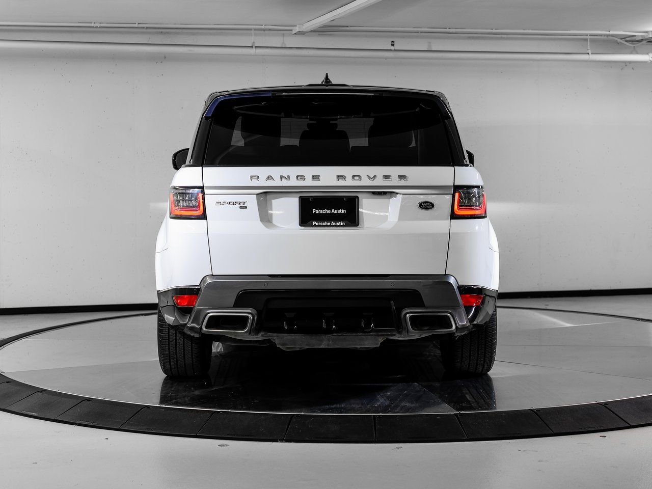 Used 2020 Land Rover Range Rover Sport HSE image 6