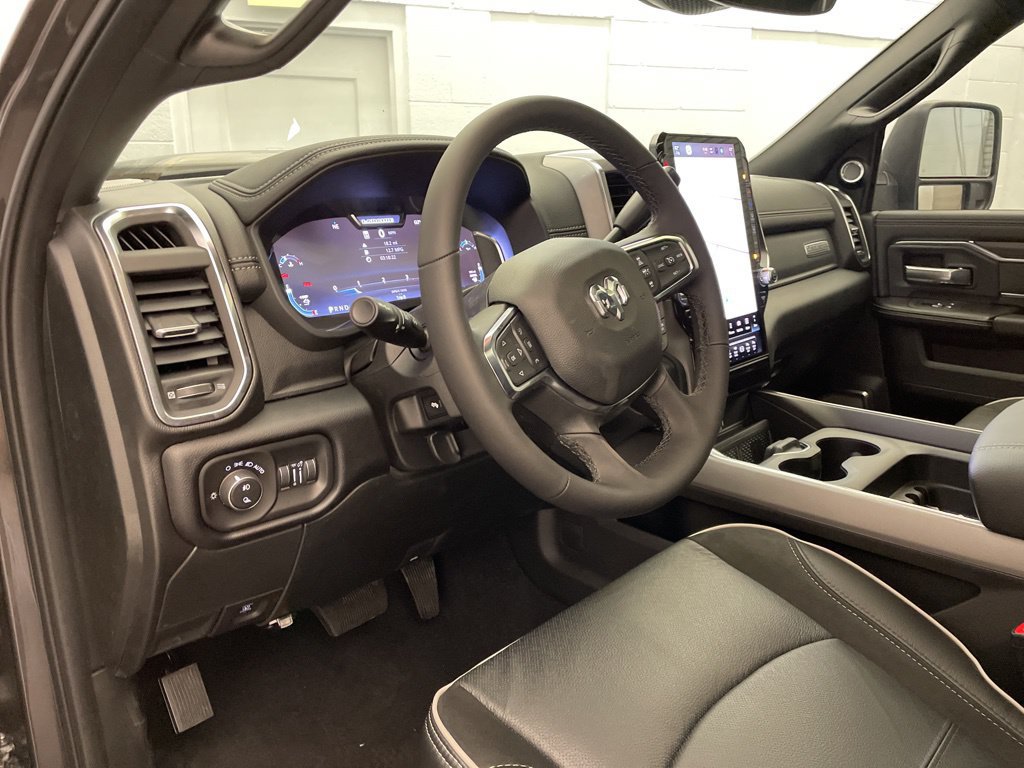 New 2026 RAM 2500 Laramie AWD/4WD image 20