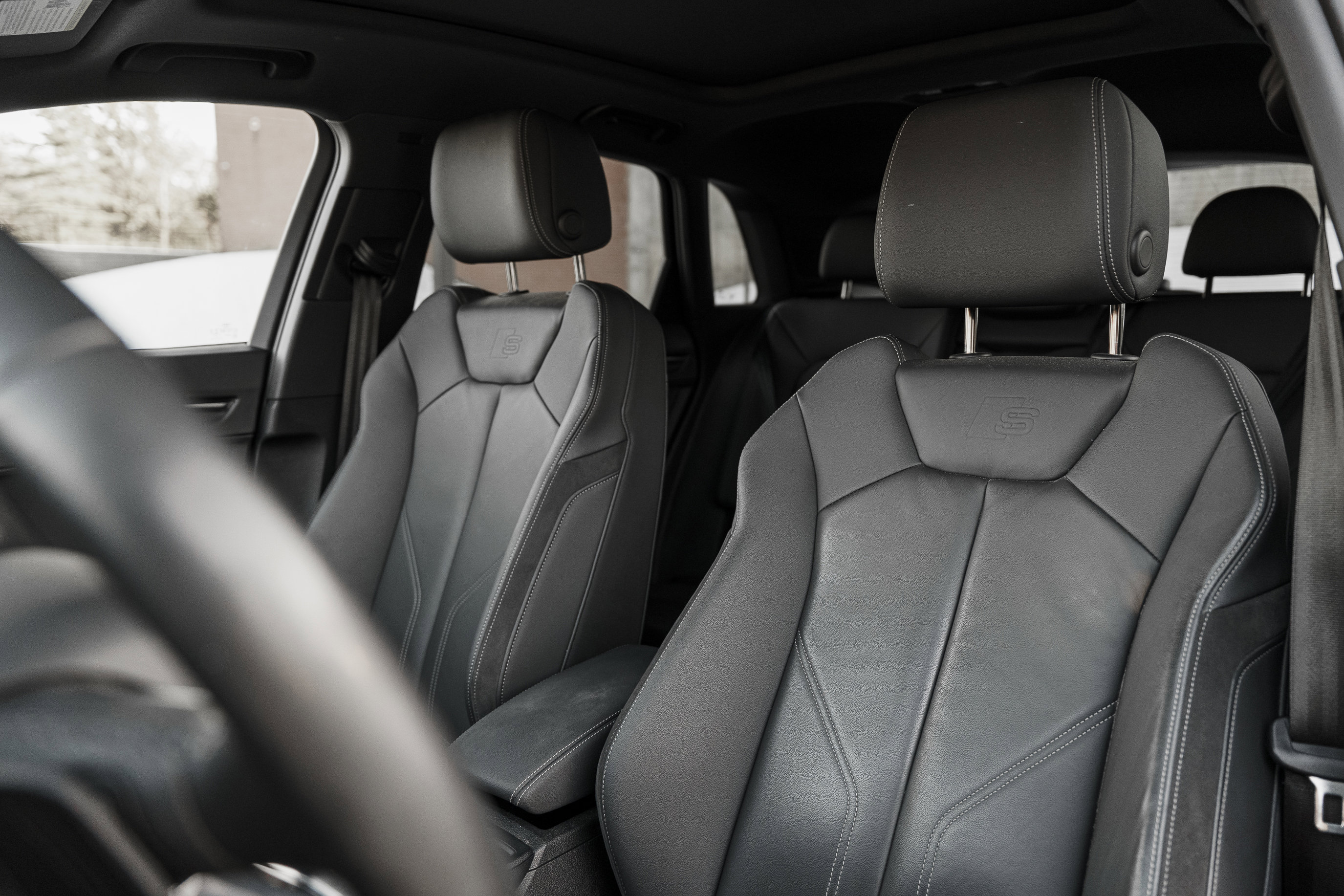 Used 2022 Audi Q3 2.0T Premium w/ Black Optic Sport Package image 19