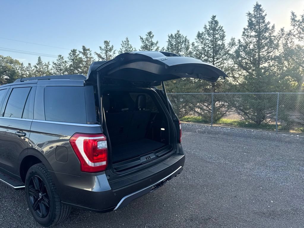 Used 2019 Ford Expedition XLT w/ Equipment Group 202A RWD image 33