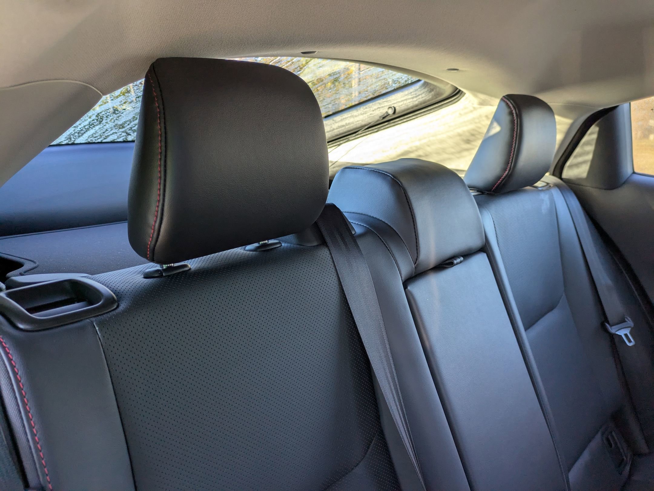 Used 2025 Toyota Prius Plug-In Hybrid image 36