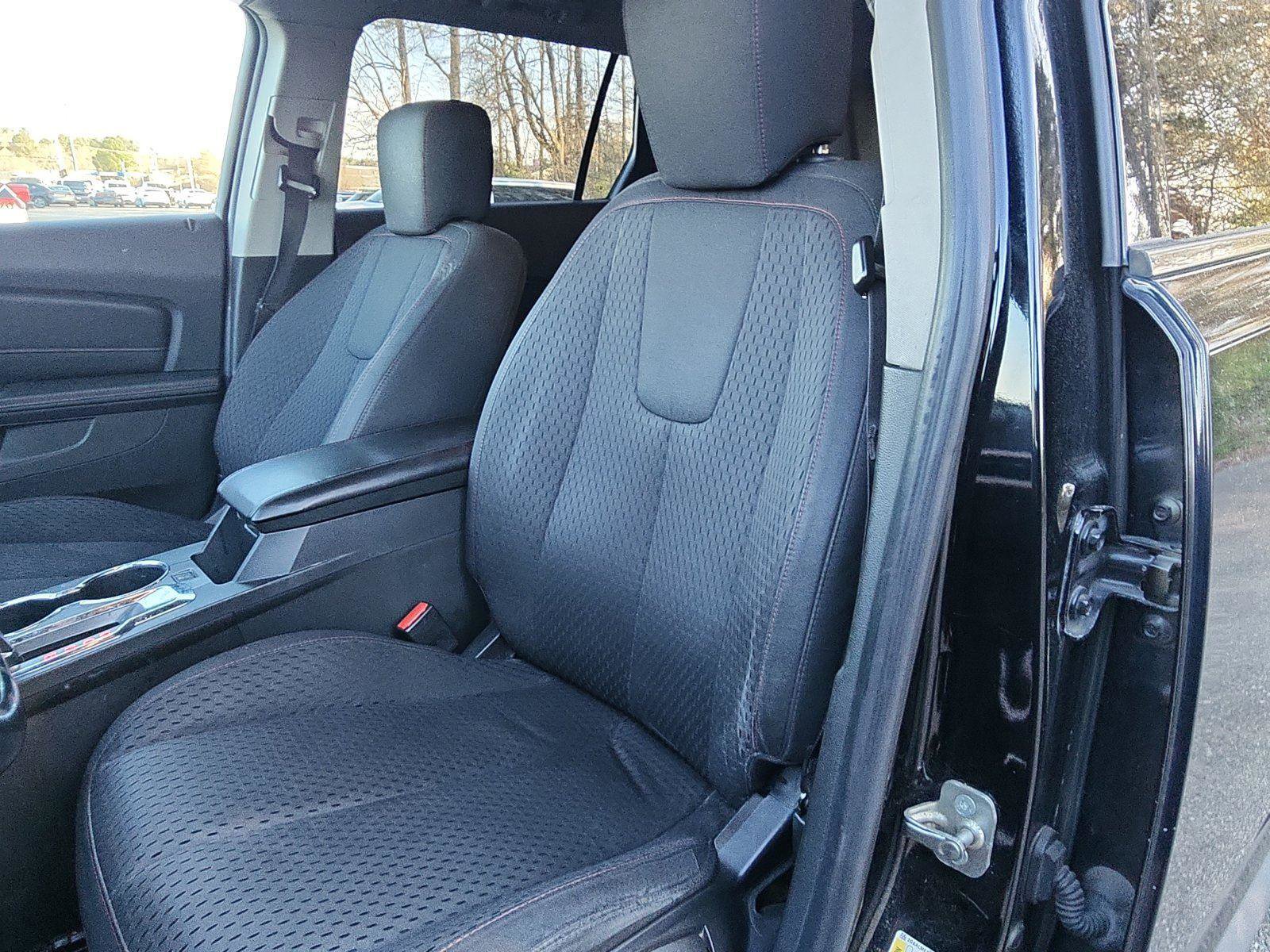 Used 2013 GMC Terrain SLE image 18