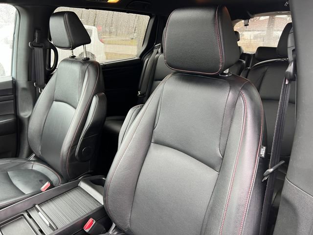 Used 2024 Honda Odyssey Sport image 15