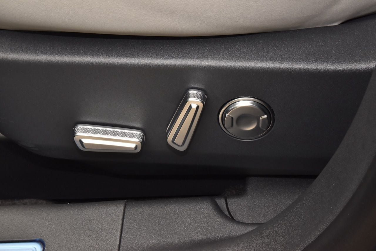 New 2026 Lincoln Nautilus Reserve AWD/4WD image 45