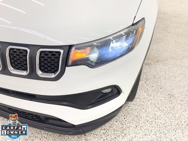 Used 2023 Jeep Compass Latitude AWD/4WD image 10