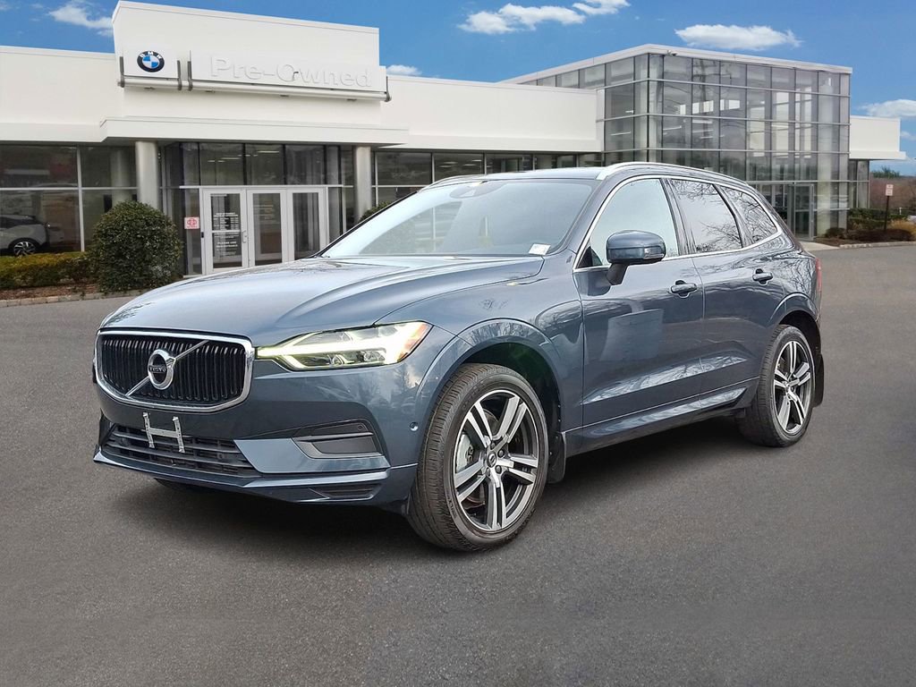 Used 2019 Volvo XC60 T6 Momentum w/ Premium Package image 1