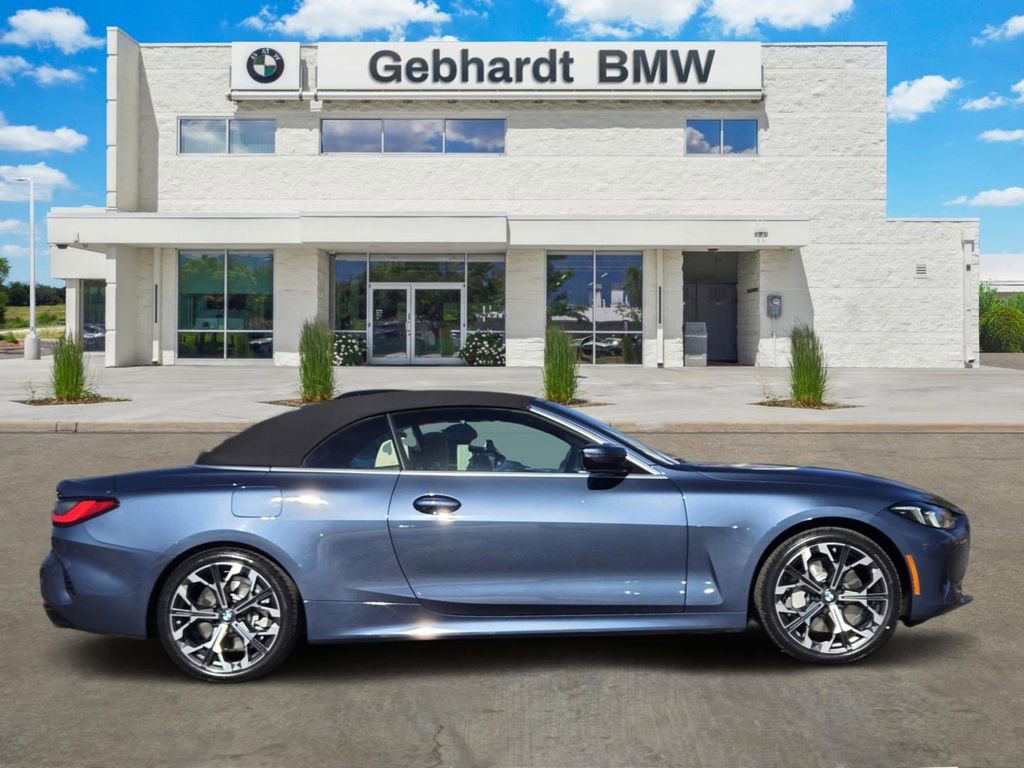 New 2026 BMW 430i xDrive Convertible w/ Driving Assistance Package image 4