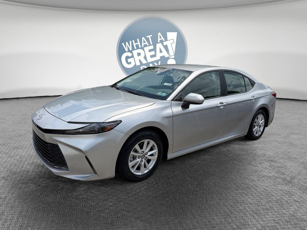 Certified 2025 Toyota Camry LE FWD image 8