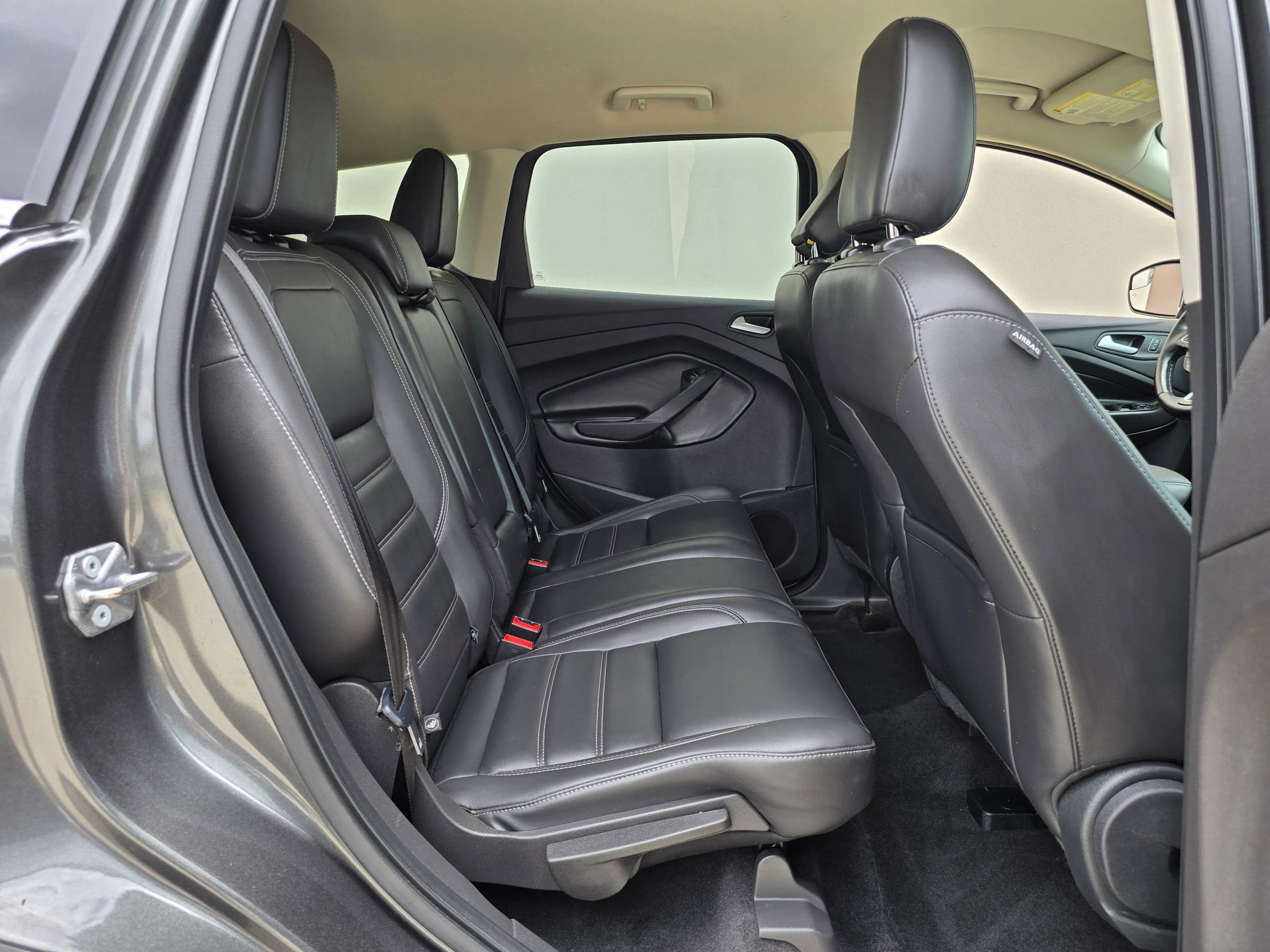 Used 2019 Ford Escape SEL FWD image 39