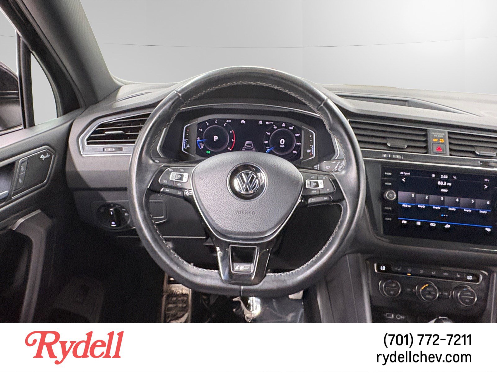 Used 2020 Volkswagen Tiguan SEL Premium R-Line w/ 3rd Row Seat Package image 13