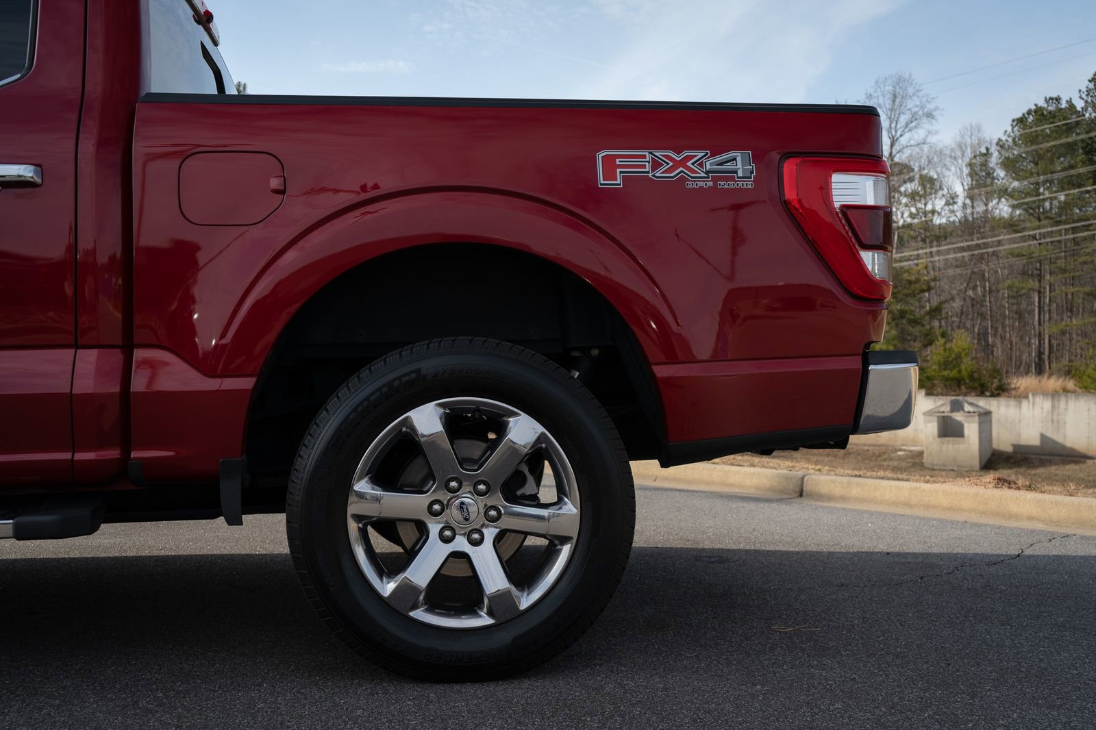 Used 2021 Ford F150 Lariat image 6