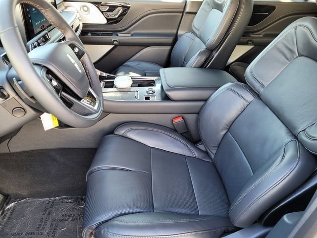New 2025 Lincoln Aviator Reserve w/ Equipment Group 201A AWD/4WD image 40