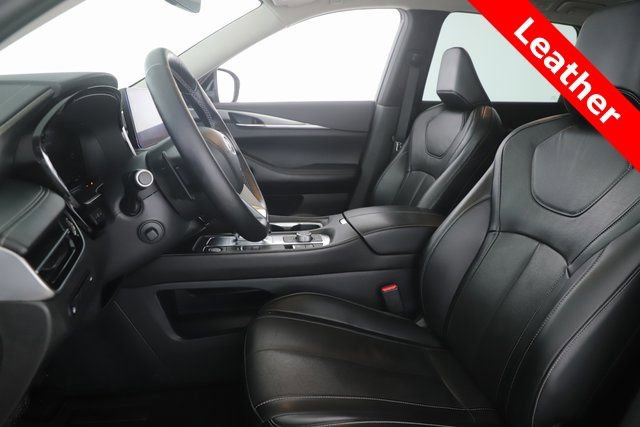 Used 2023 INFINITI QX60 Luxe image 16