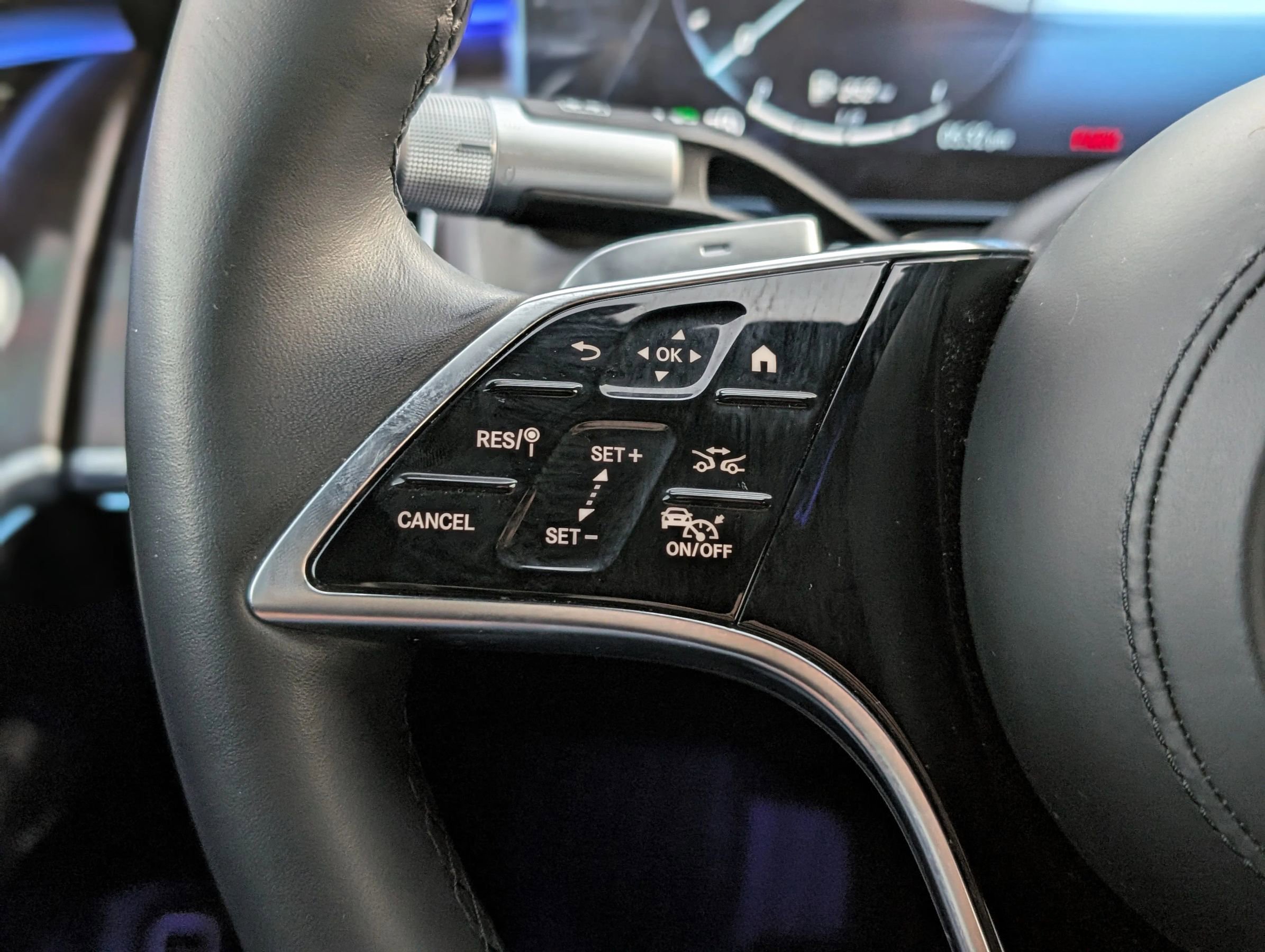 Used 2023 Mercedes-Benz S 580 4MATIC Sedan image 31