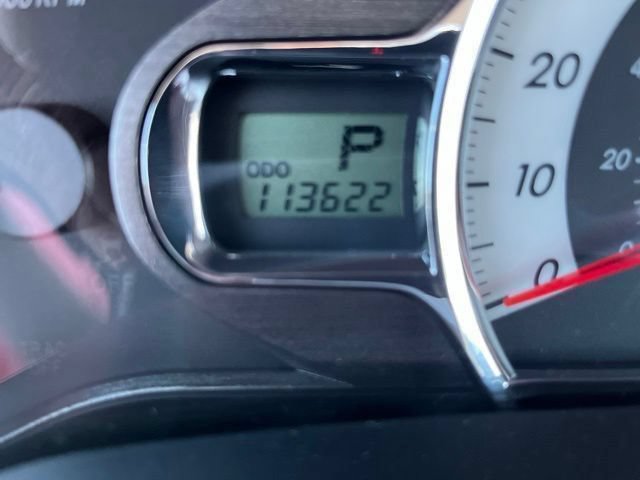 Used 2013 Toyota Sienna SE FWD image 7