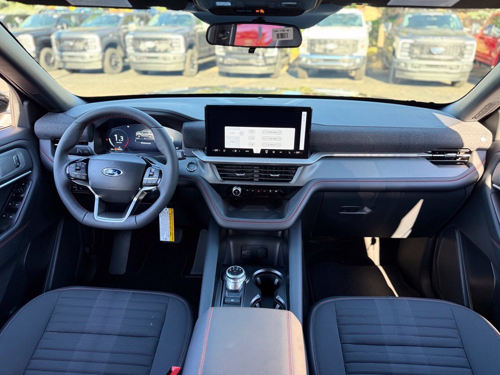New 2027 Ford Explorer ST-Line AWD/4WD image 2