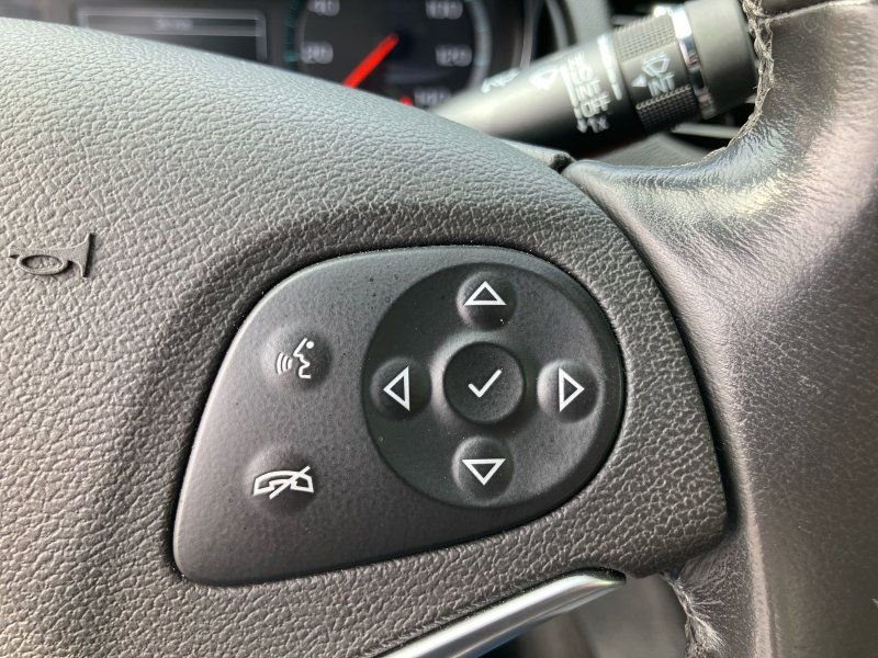 Used 2019 Chevrolet Impala LT image 15