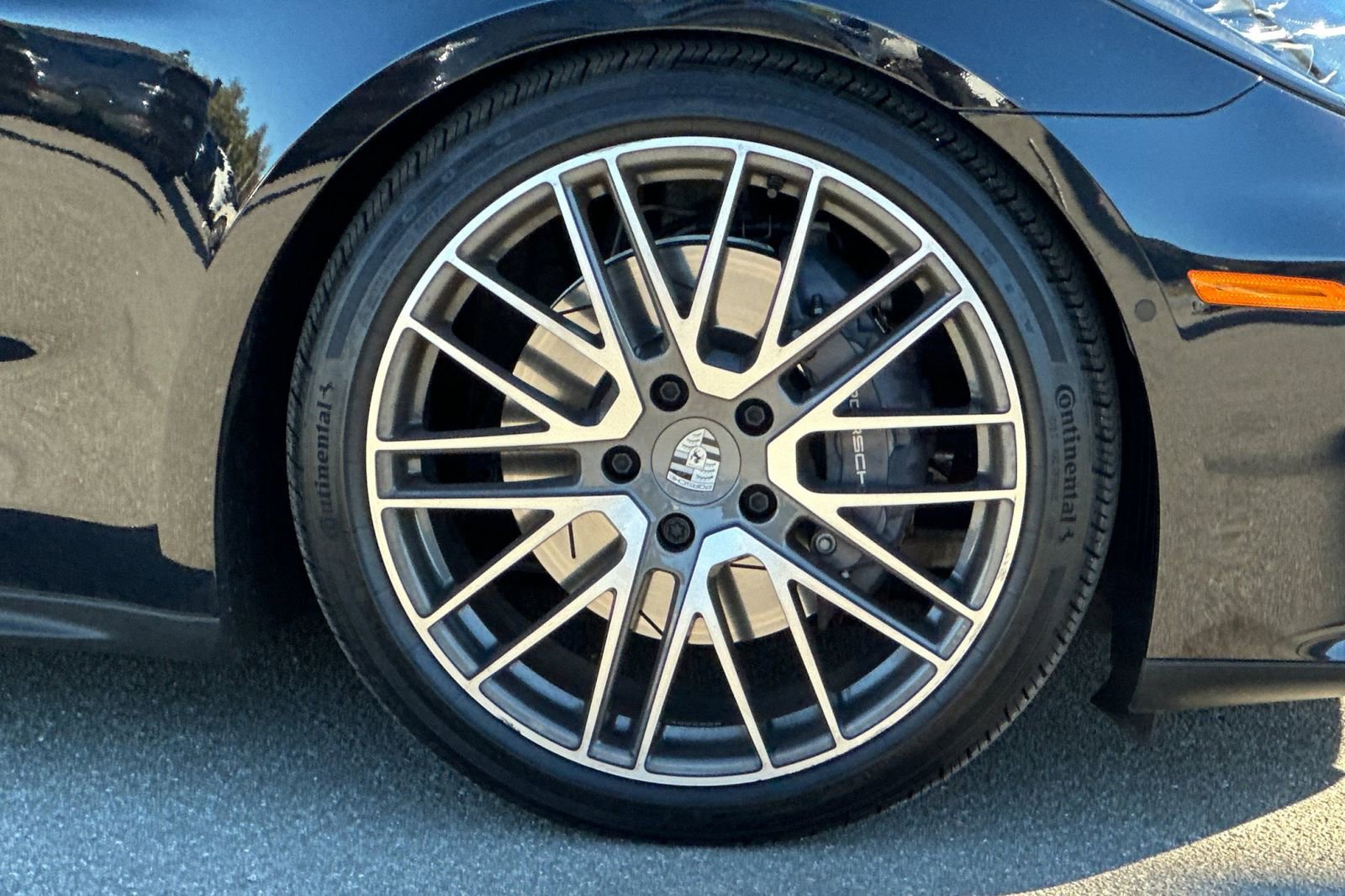 Used 2024 Porsche Panamera image 42