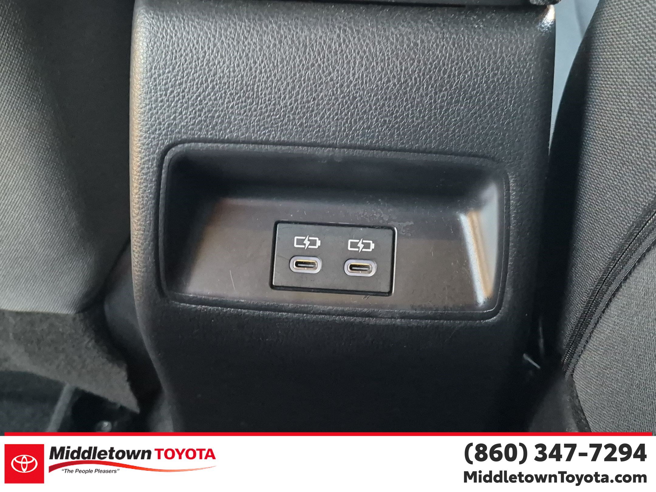 Certified 2025 Toyota Corolla LE FWD image 29