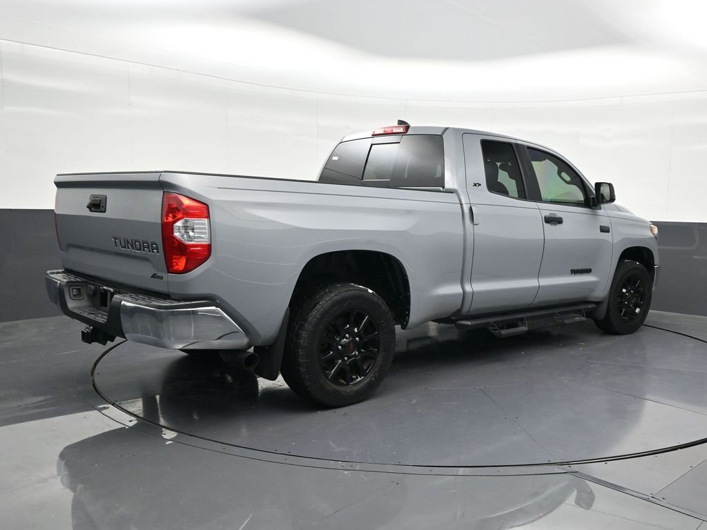 Used 2020 Toyota Tundra SR5 w/ SR5 Upgrade Package RWD image 5