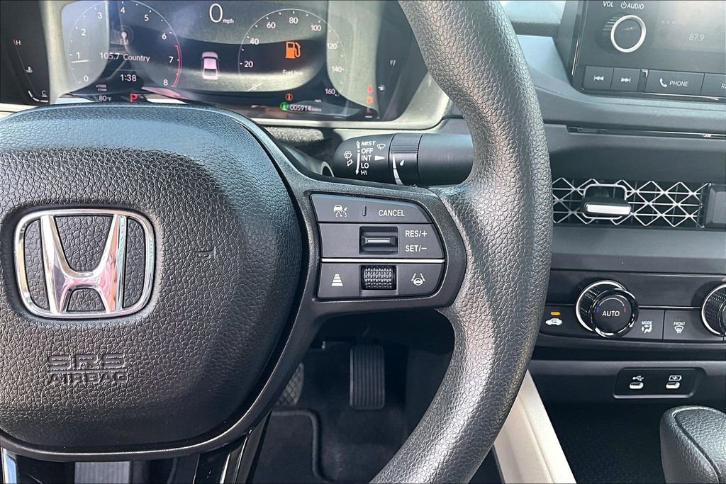 Used 2025 Honda Accord SE image 12