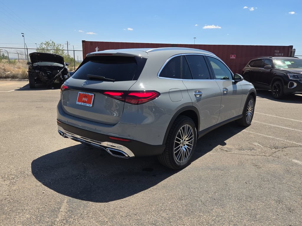New 2026 Mercedes-Benz GLC 300 image 3