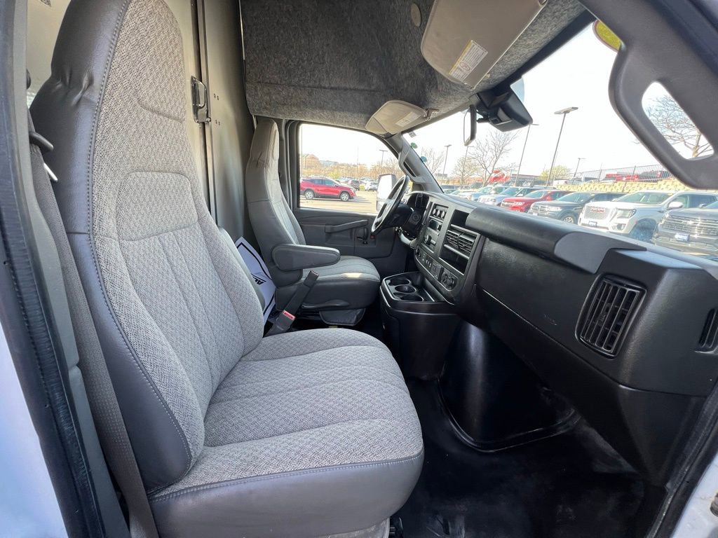 Used 2021 Chevrolet Express 3500 w/ Power Convenience Package image 34