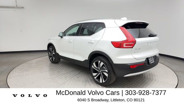 Certified 2023 Volvo XC40 B5 Ultimate w/ Protection Package image 4