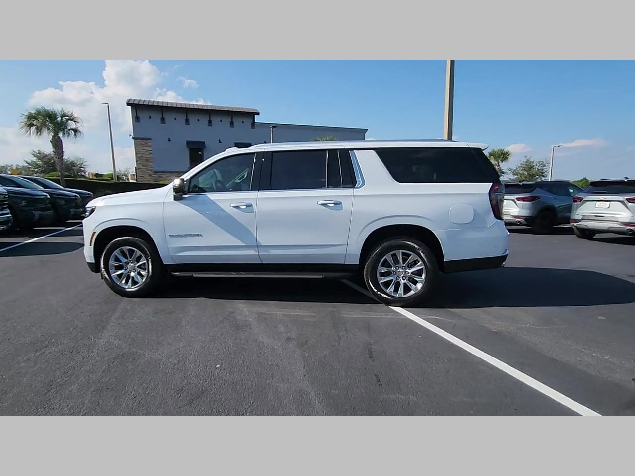 New 2026 Chevrolet Suburban Premier image 24