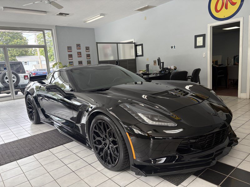 Used 2018 Chevrolet Corvette Z06 RWD image 26