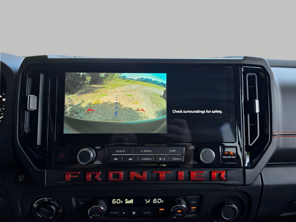 Used 2025 Nissan Frontier PRO-4X AWD/4WD image 25