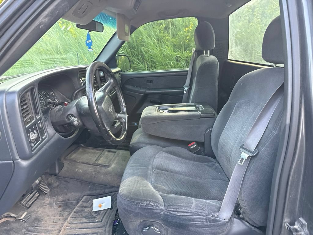 Used 2000 Chevrolet Silverado 1500 LS RWD image 8