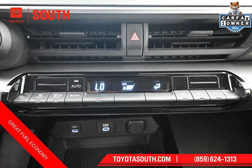 Used 2025 Toyota Prius LE FWD image 20