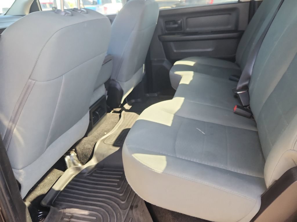Used 2015 RAM 1500 Express AWD/4WD image 9