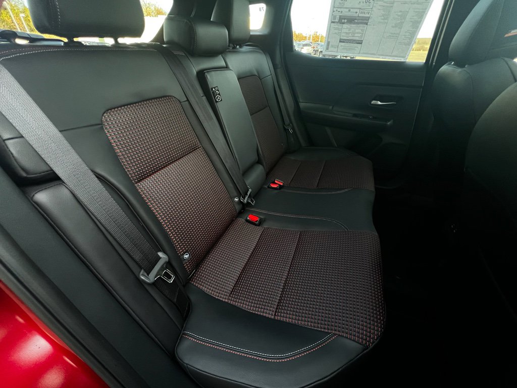 New 2026 Nissan Kicks SR w/ SR Premium Package image 23