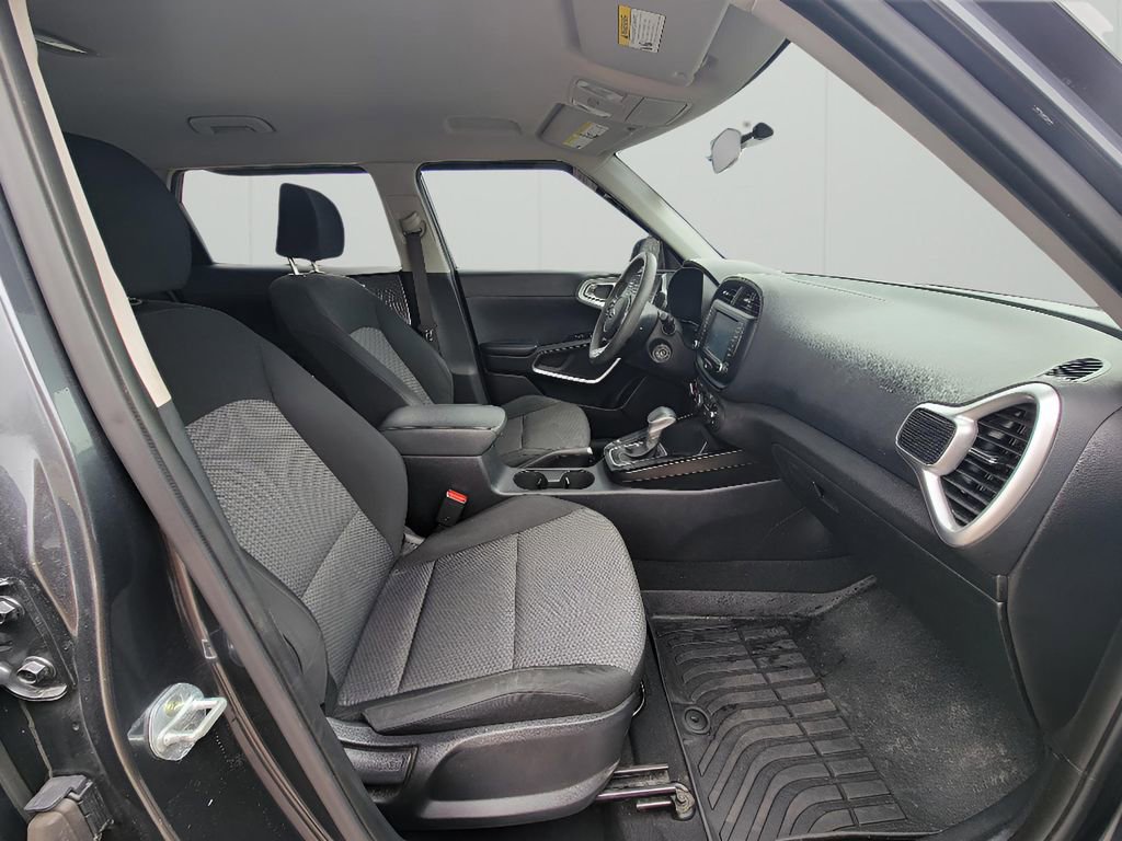 Used 2020 Kia Soul LX image 31