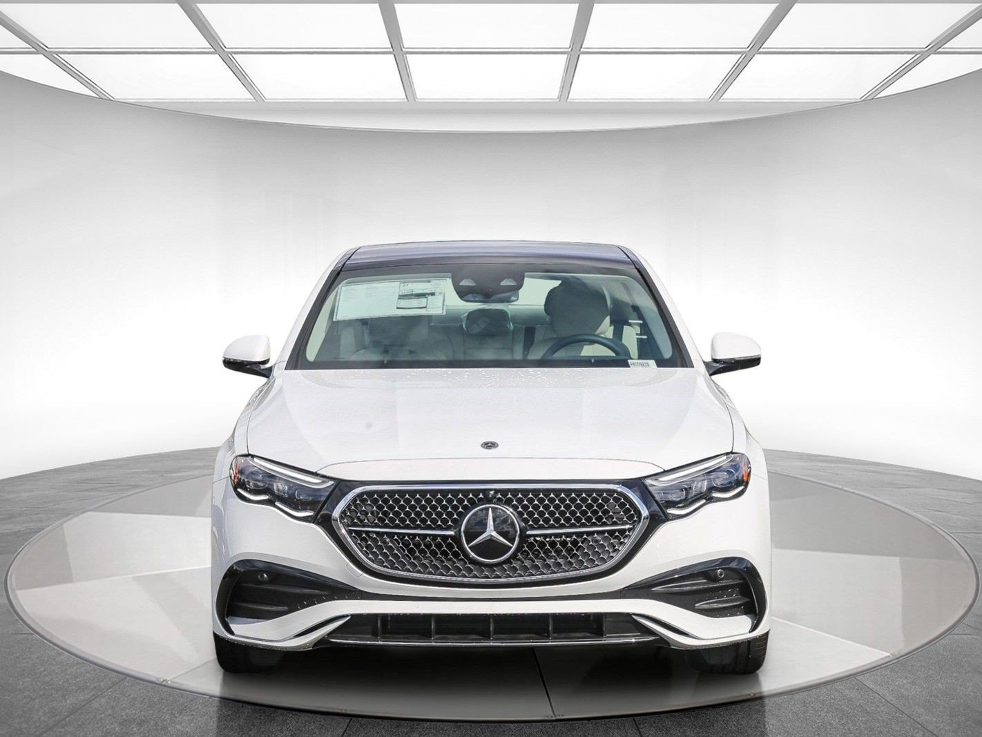 New 2024 Mercedes-Benz E 350 4MATIC Sedan image 3
