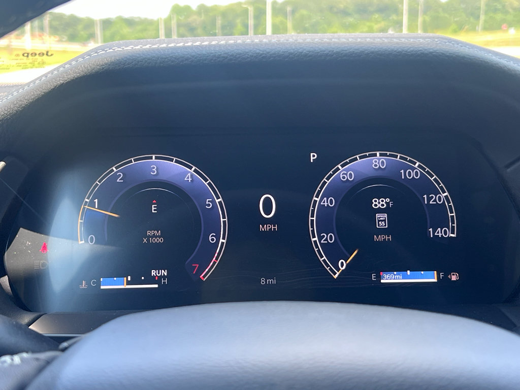 New 2026 Jeep Grand Cherokee Altitude AWD/4WD image 24