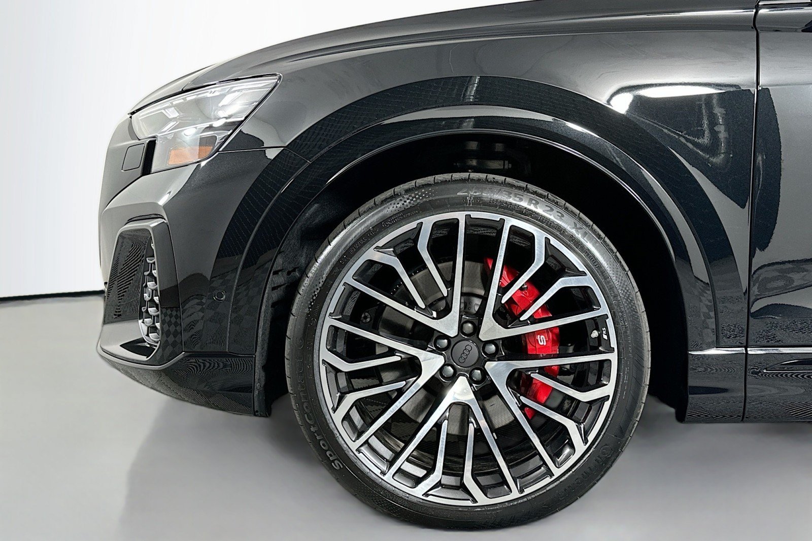 New 2026 Audi SQ8 Prestige AWD/4WD image 11