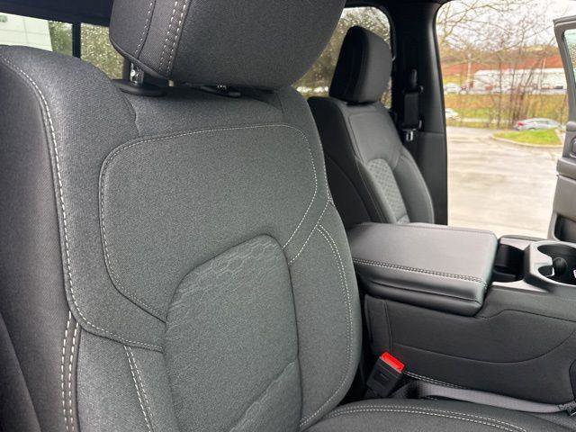 New 2026 RAM 1500 Classic Warlock image 37