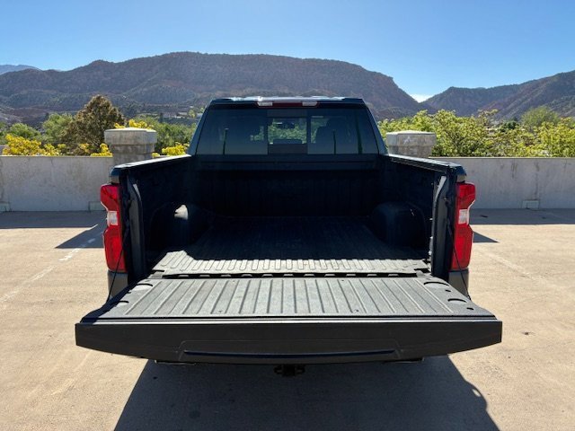Used 2021 Chevrolet Silverado 1500 LTZ image 8