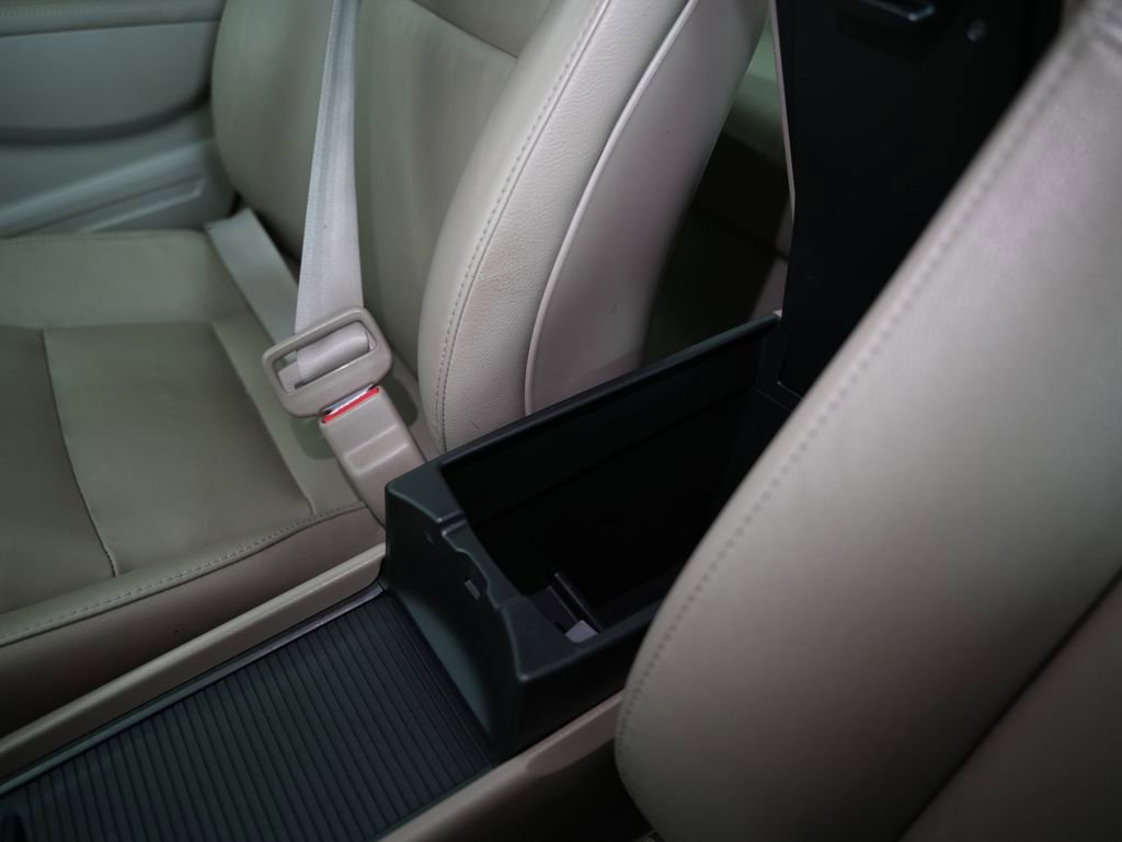 Used 2011 Honda Civic Hybrid Sedan image 30