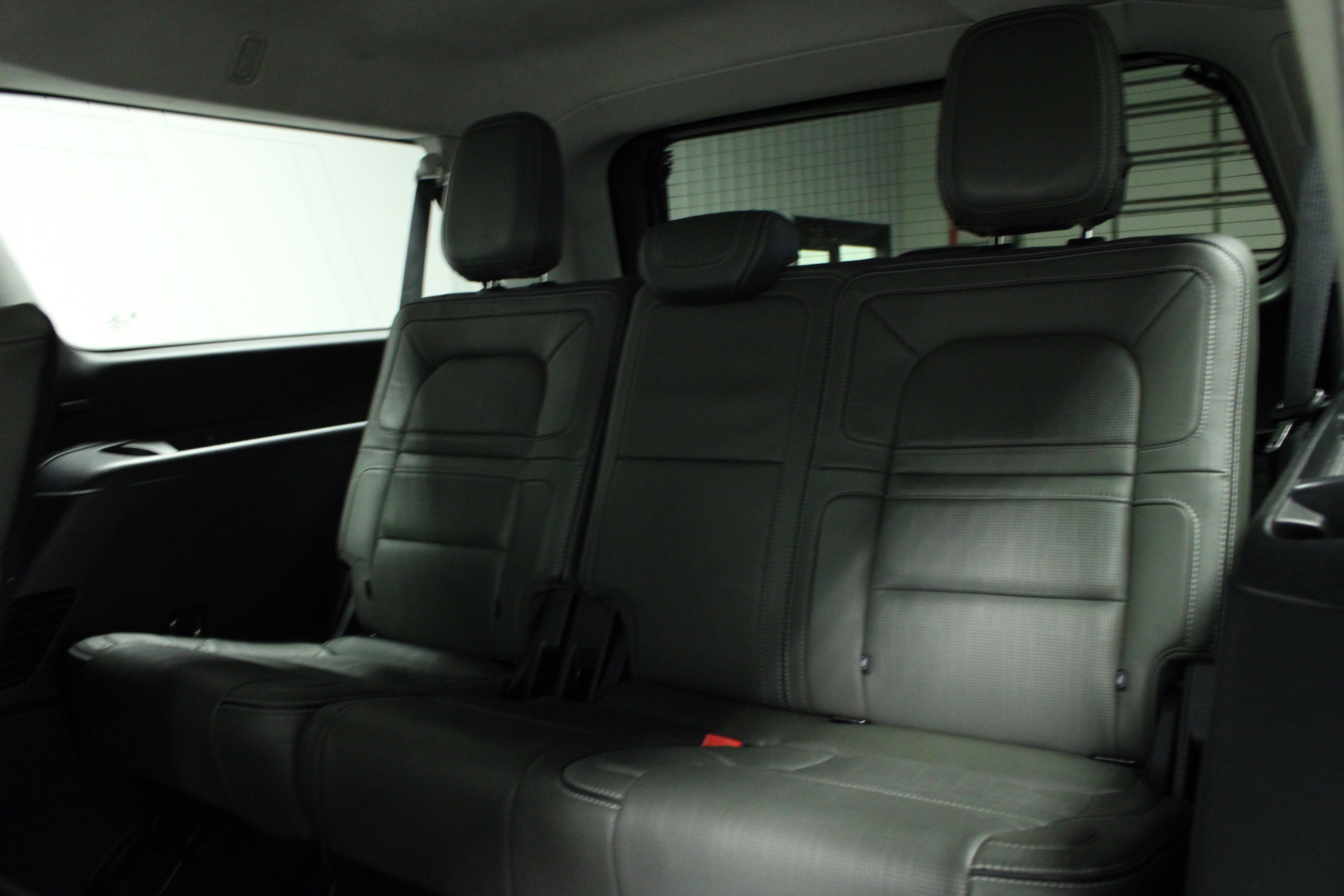 Used 2022 Lincoln Navigator L Black Label AWD/4WD image 14
