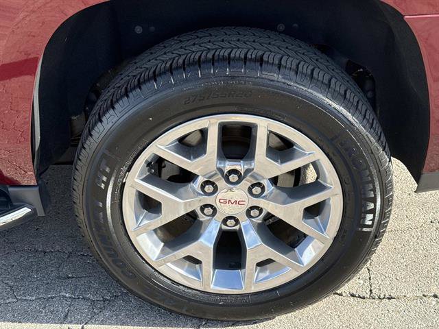 Used 2019 GMC Yukon SLT w/ Open Road Package AWD/4WD image 29