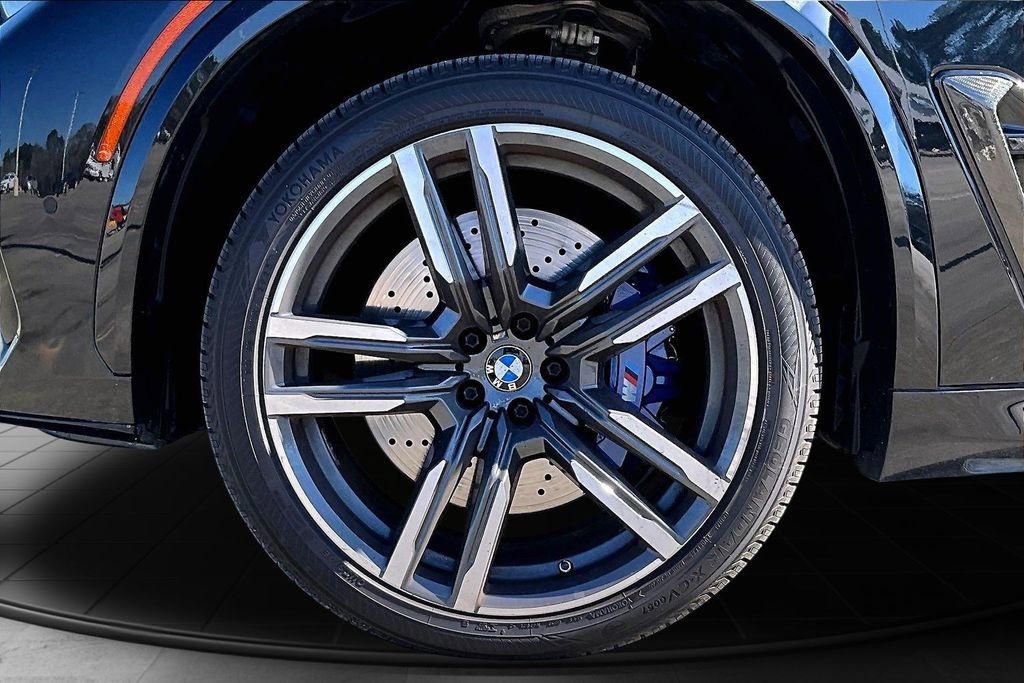 Used 2020 BMW X5 M w/ Executive Package image 9