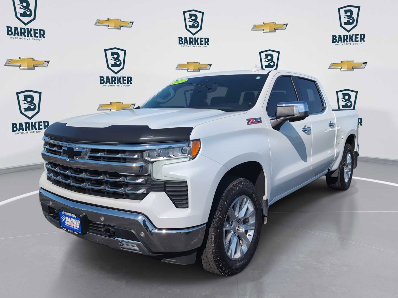 Used 2023 Chevrolet Silverado 1500 LTZ AWD/4WD image 1