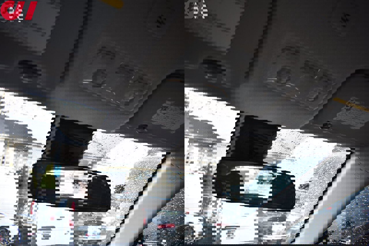 Used 2017 Toyota Prius C One image 24