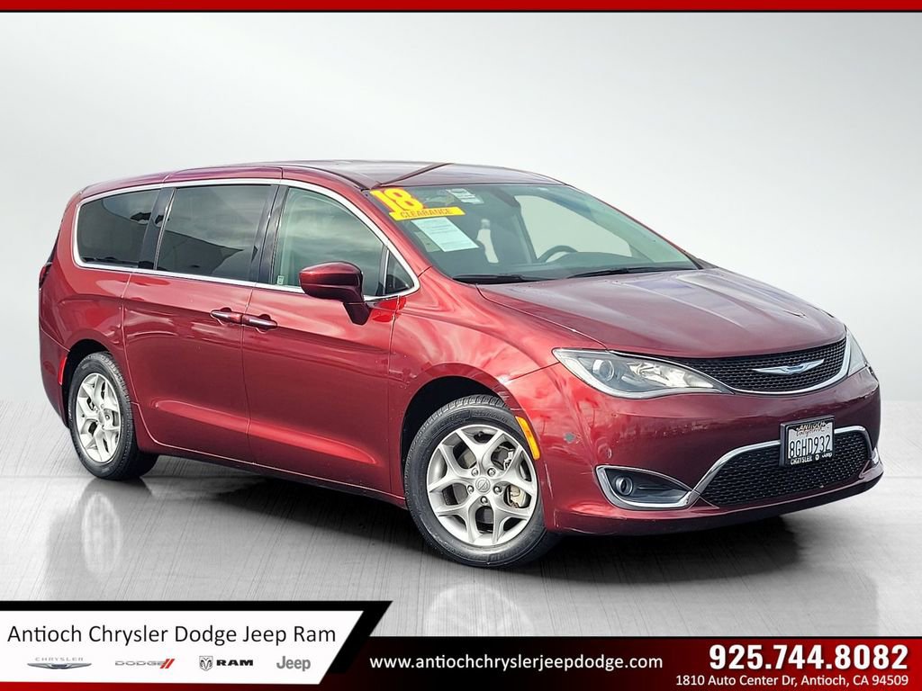Certified 2018 Chrysler Pacifica Touring Plus w/ Tire & Wheel Group image 1